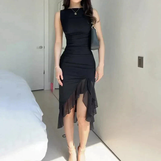 Ruth - Elegant backless pleated evening dress