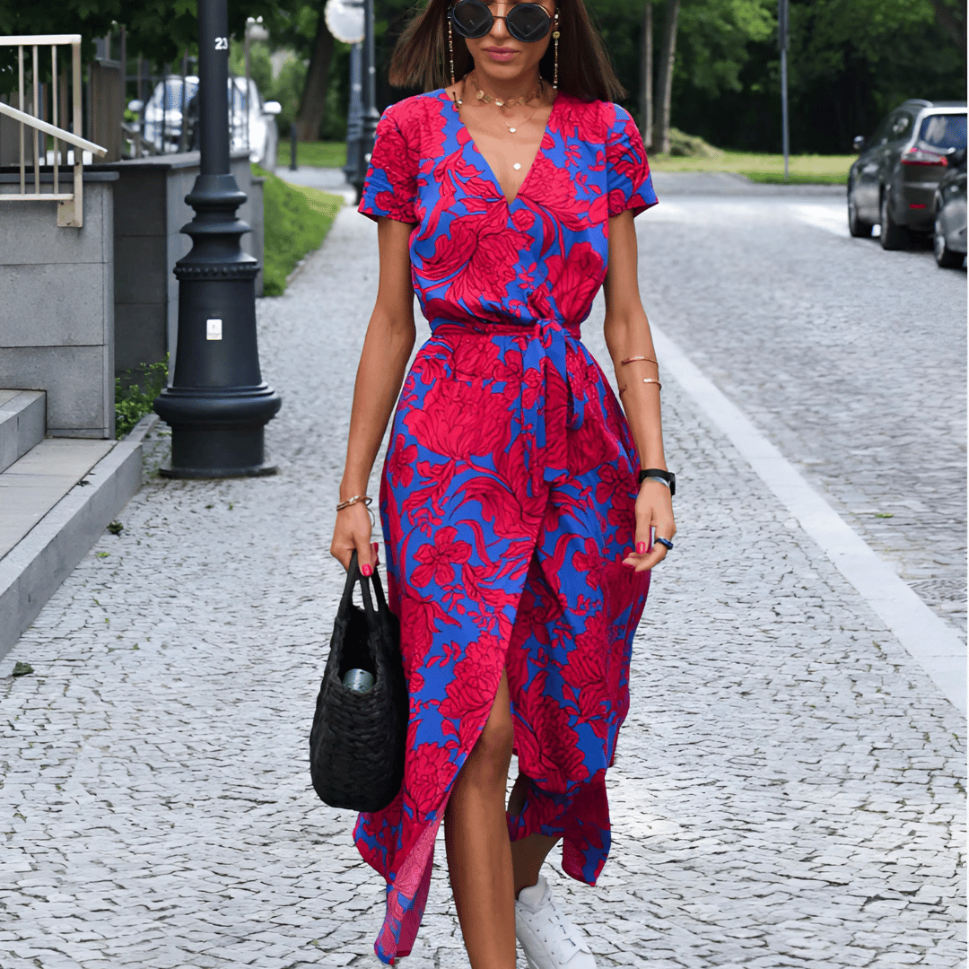 LD | Women's dress with slit and lacing