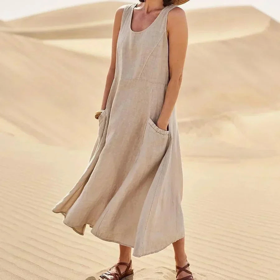 Sleeveless dress for ladies