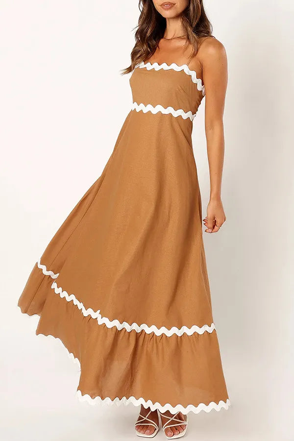Strapless dress with zipper
