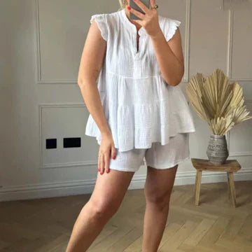 shorts-and-top-with-fringe