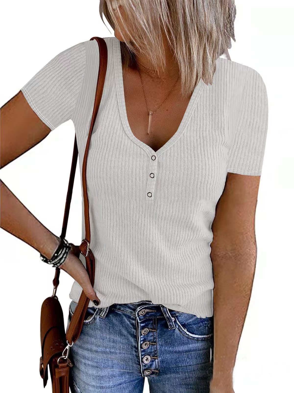 LP | Sporty and cool shirt