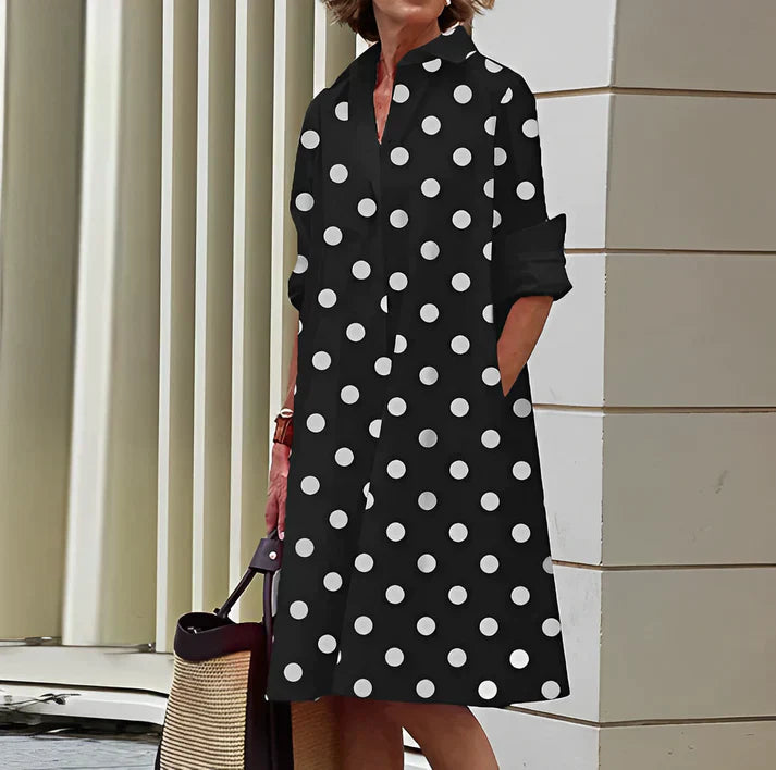 Everly - Fashionable dress with polo neck