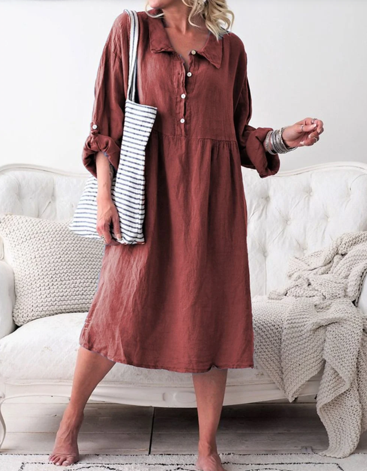 LP | Basic button-down dress with shirt collar and long sleeves