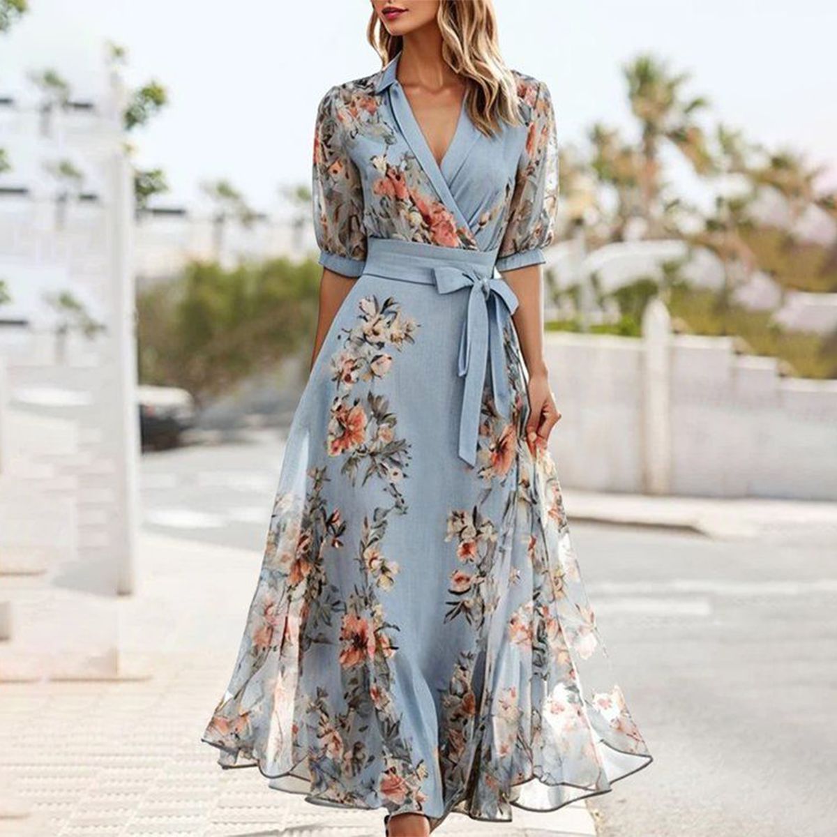 Levine - Blue Midi Dress with Short Sleeves and Pointed Neckline