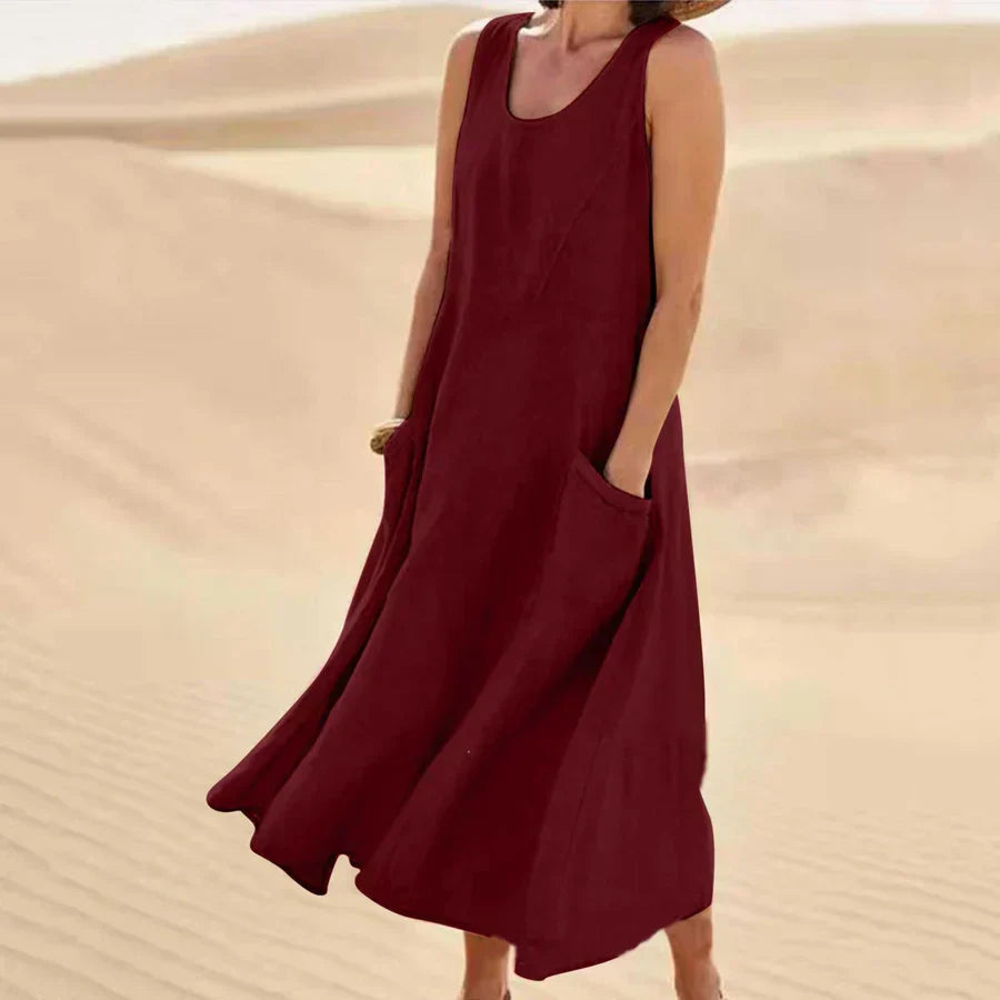Sleeveless dress for ladies