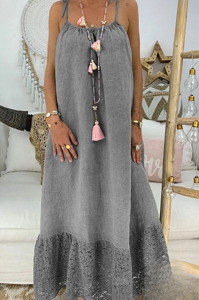 Elegant shirt dress with buttons and lace inserts