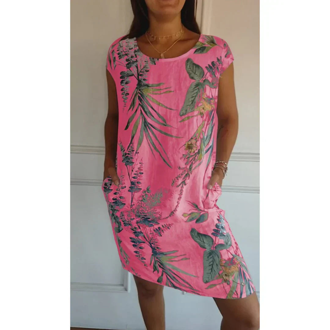 LD dress with round neckline
