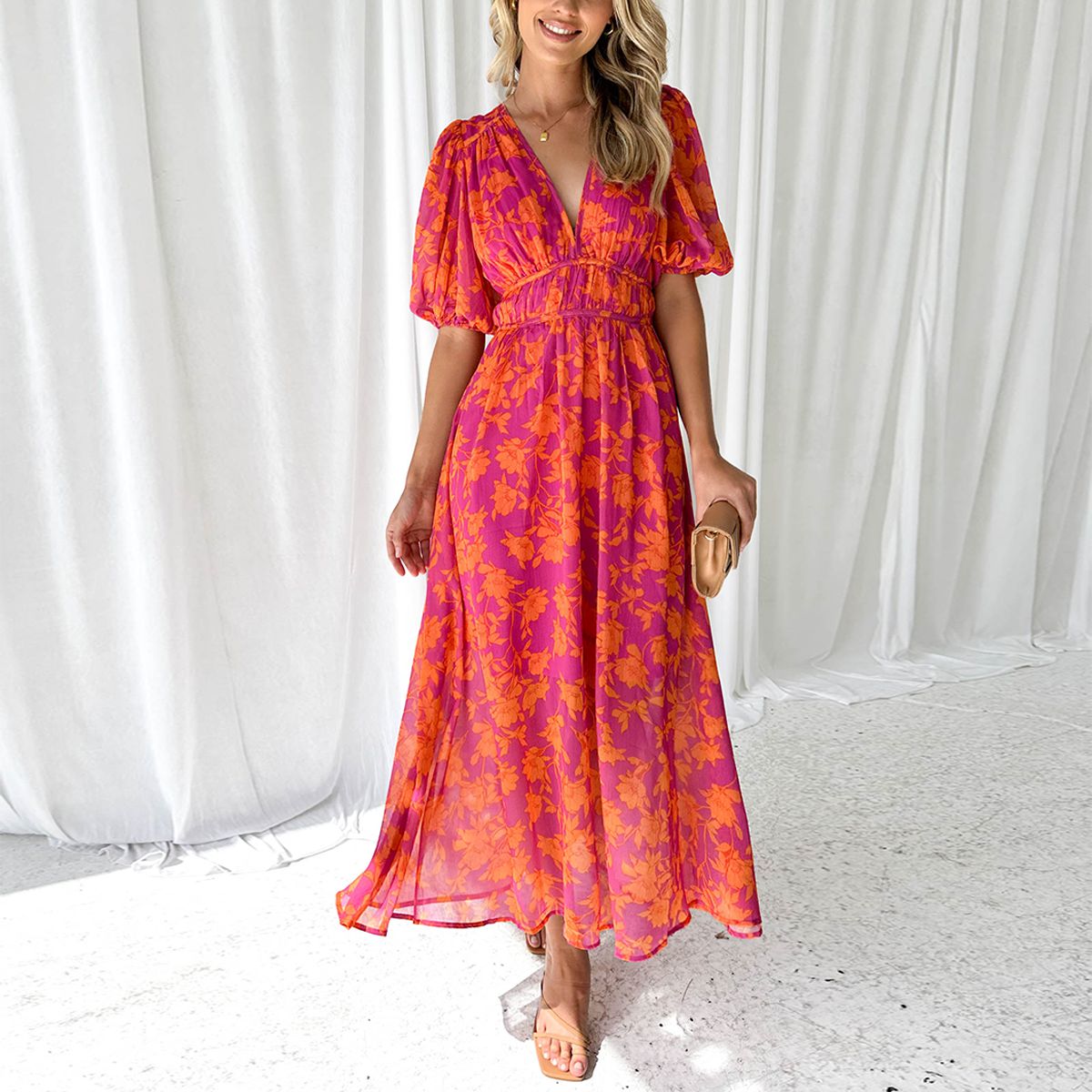 Mc | V-neck maxi dress