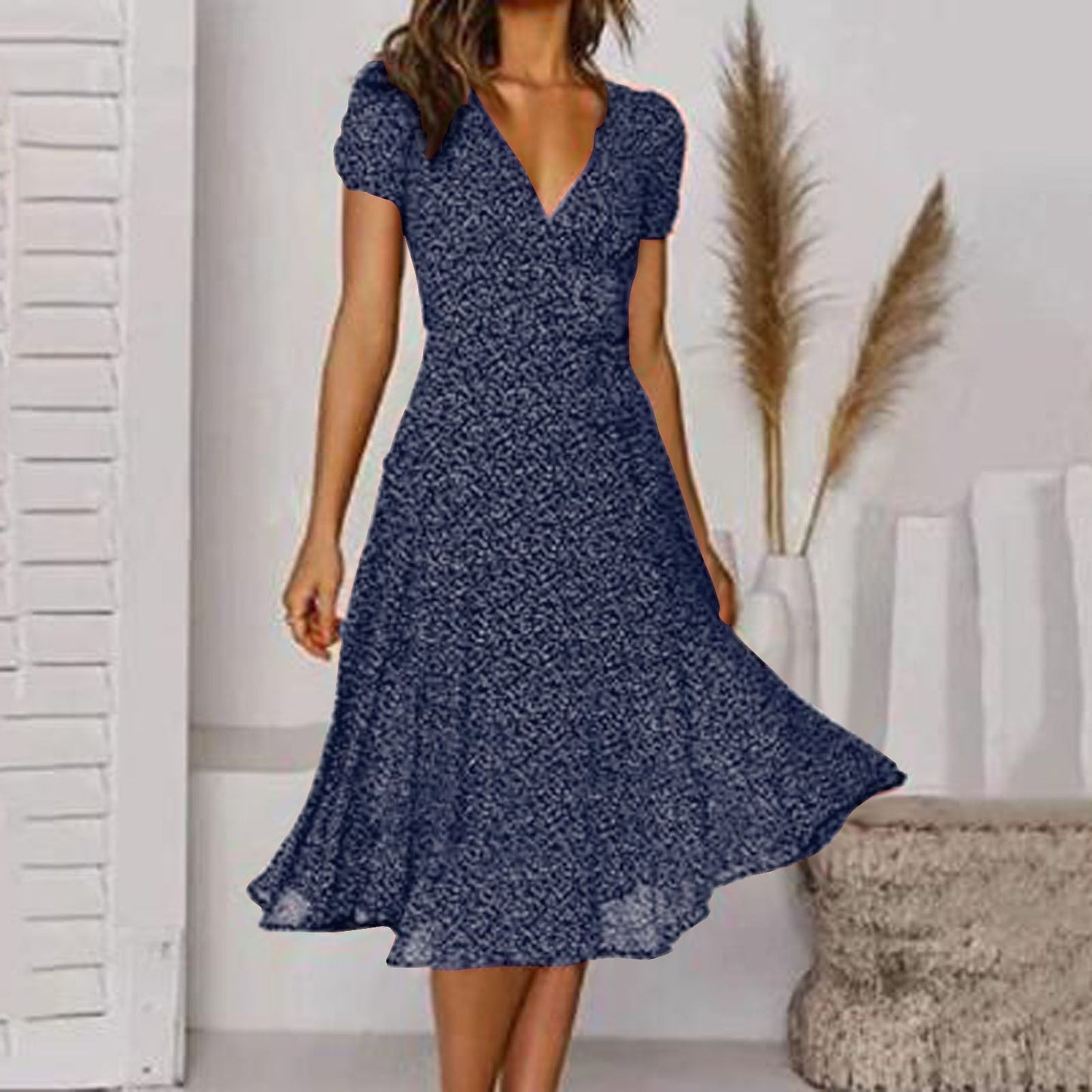 LD | Airy summer dress in A-line with V-neckline