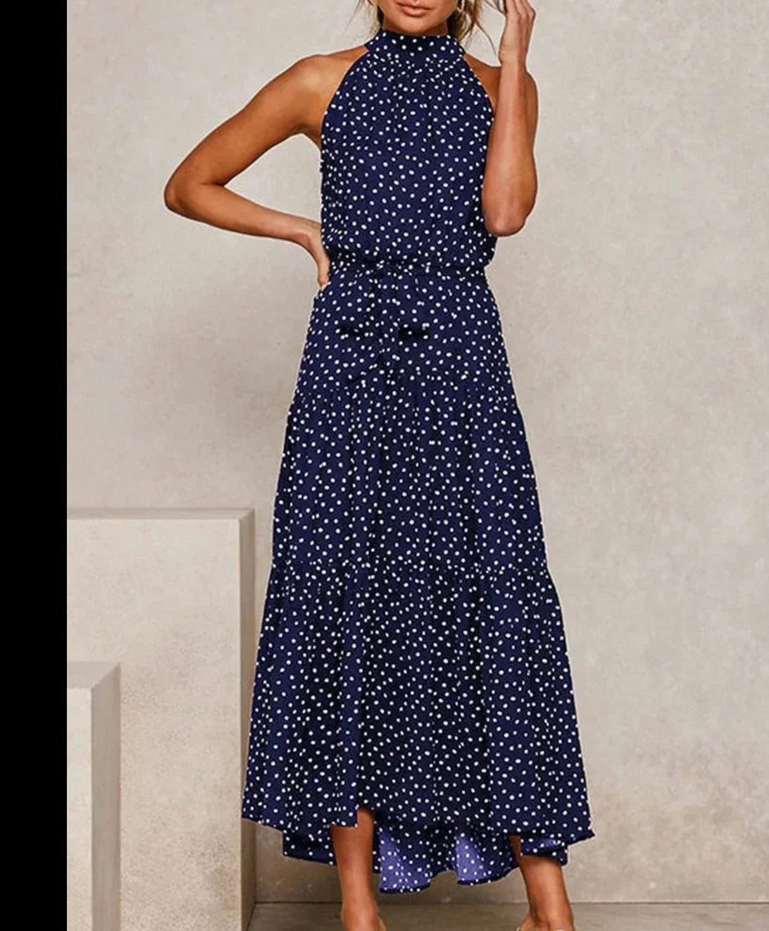 Printed long dress with bow at the waist