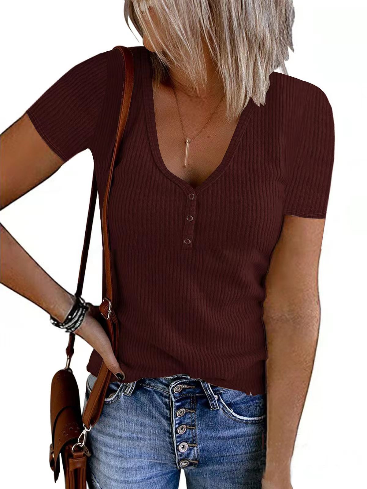 LP | Sporty and cool shirt