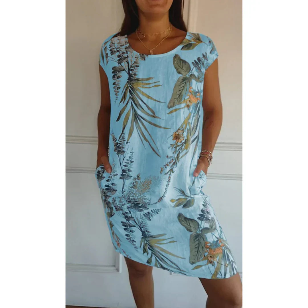 LD dress with round neckline