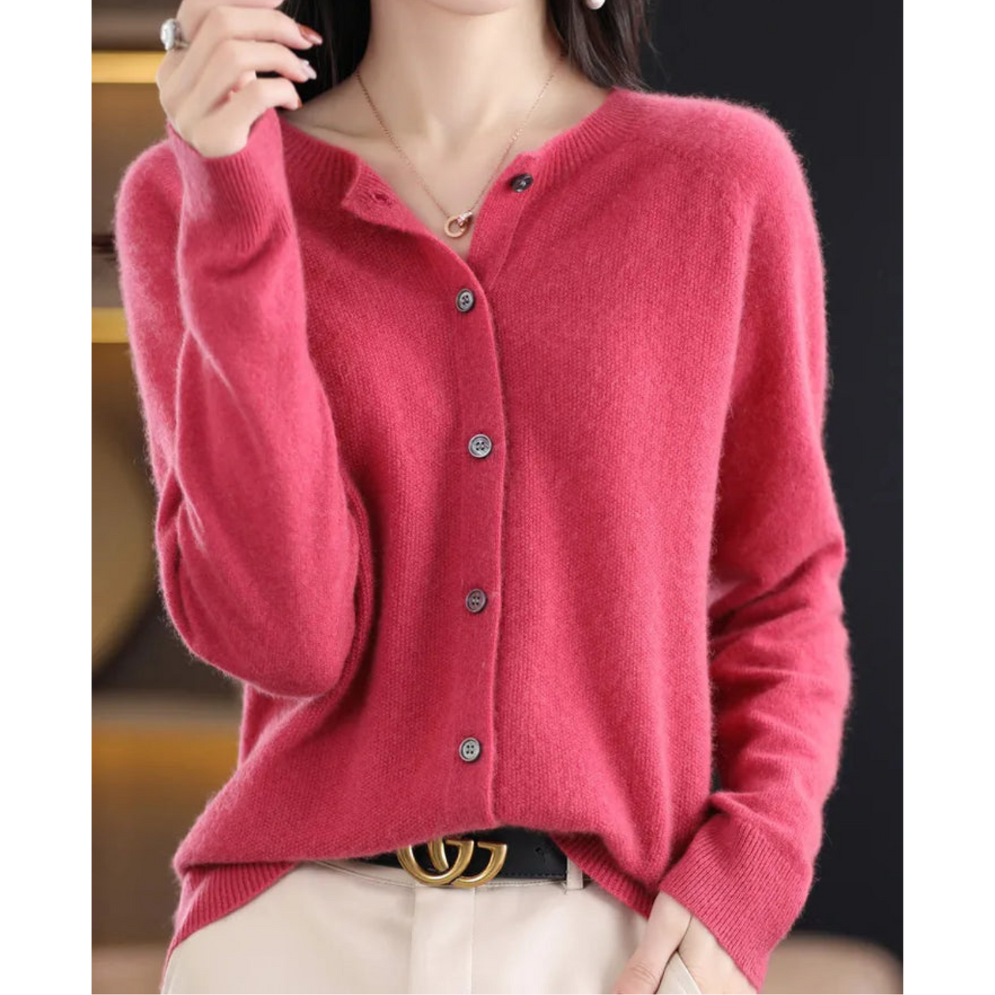 Fay | Chic and Comfortable Women's Merino Wool Cardigan