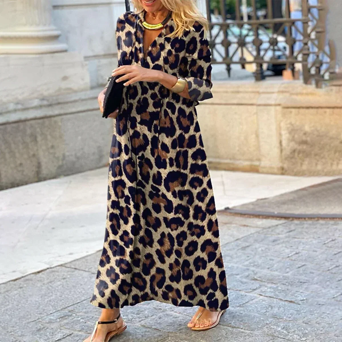 LD | Bold and elegant leopard dress