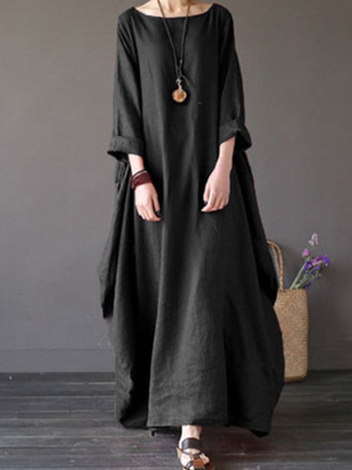 Loose-fitting women's dress in large size