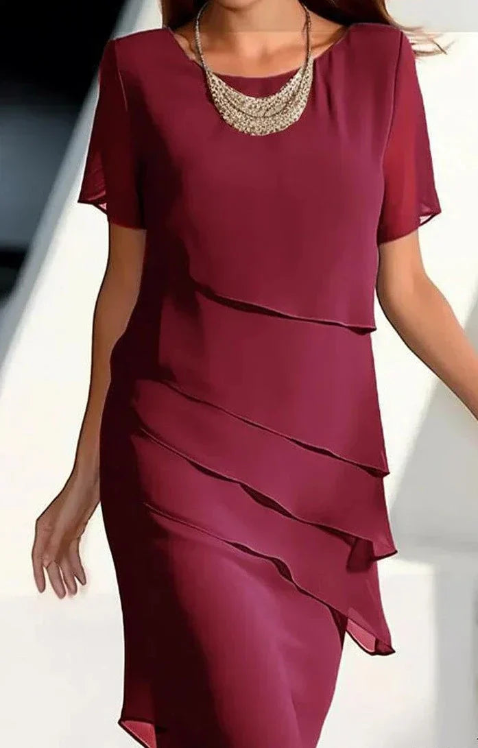 LD | Elegant dress with pleats and lightness
