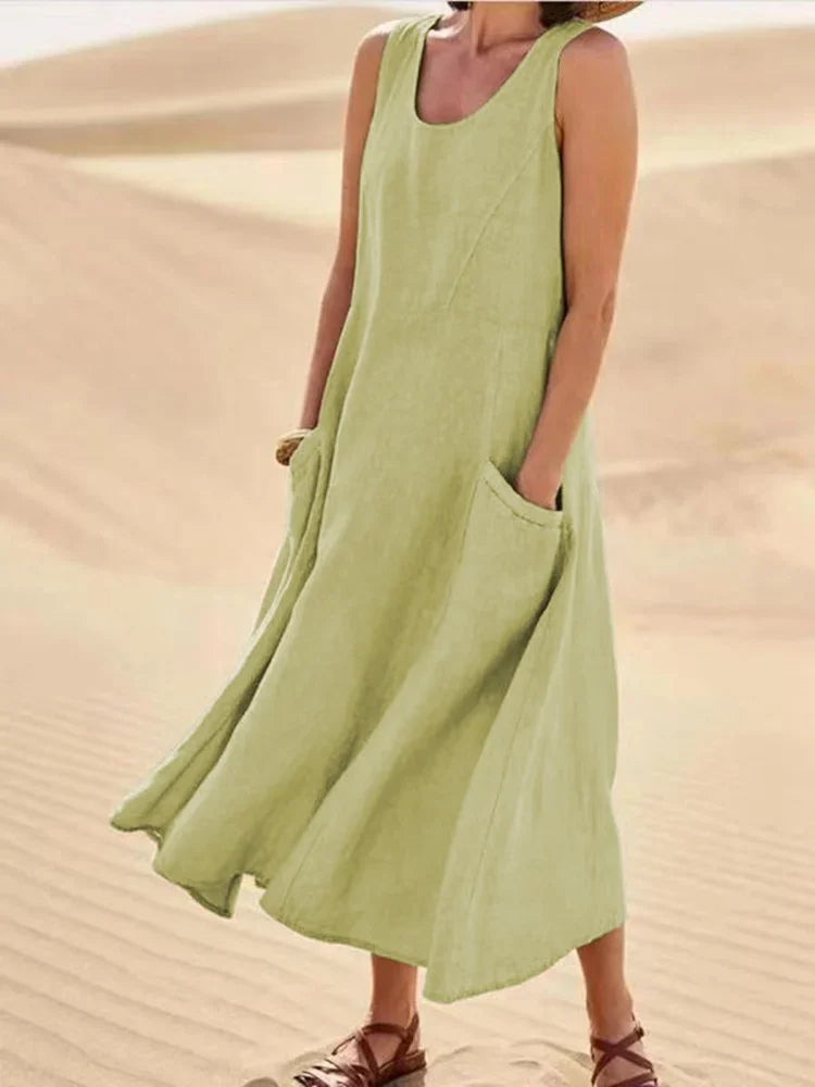 Sleeveless dress for ladies