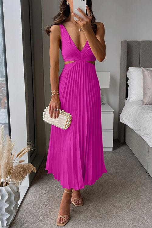 LD | Pleated dress with cutouts