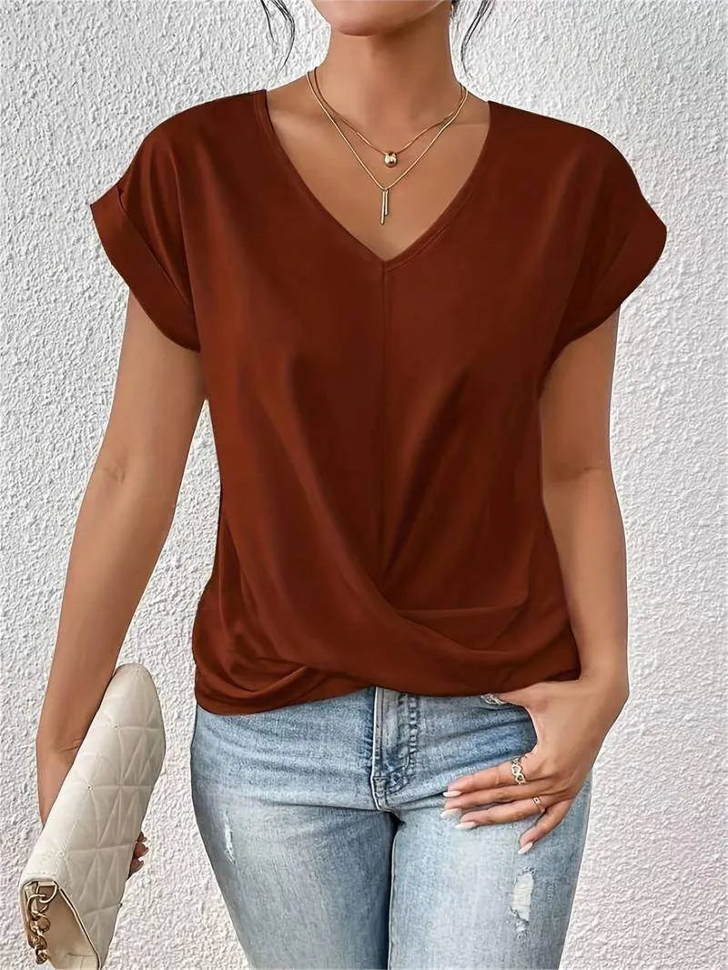 V-neck top - Modern chic - Soft and breathable - Perfect for all occasions