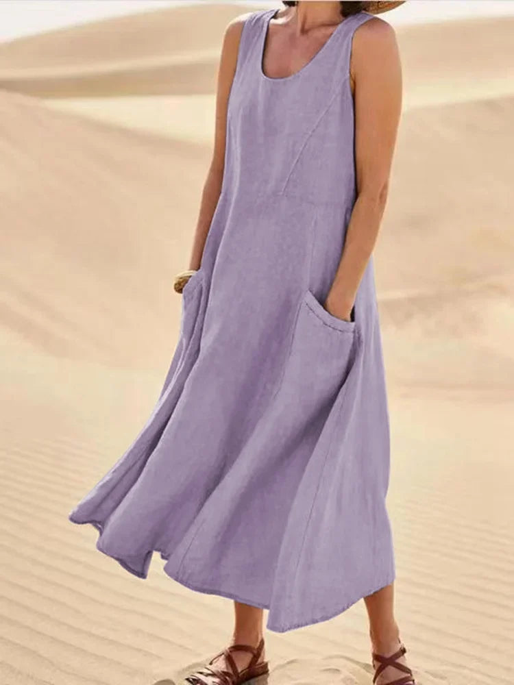 Sleeveless dress for ladies