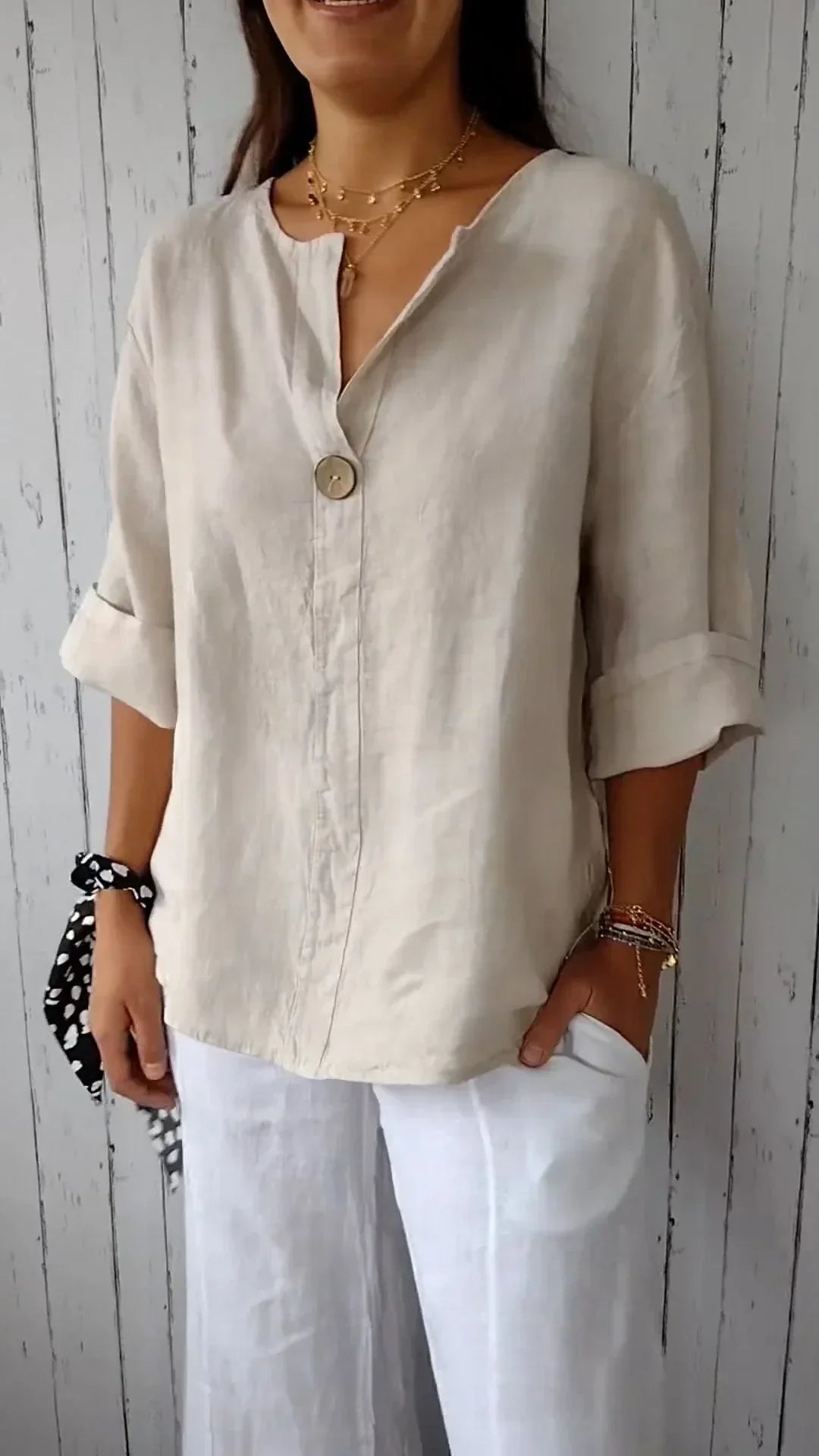 Shaila Blouse | Loose-fitting linen blouse