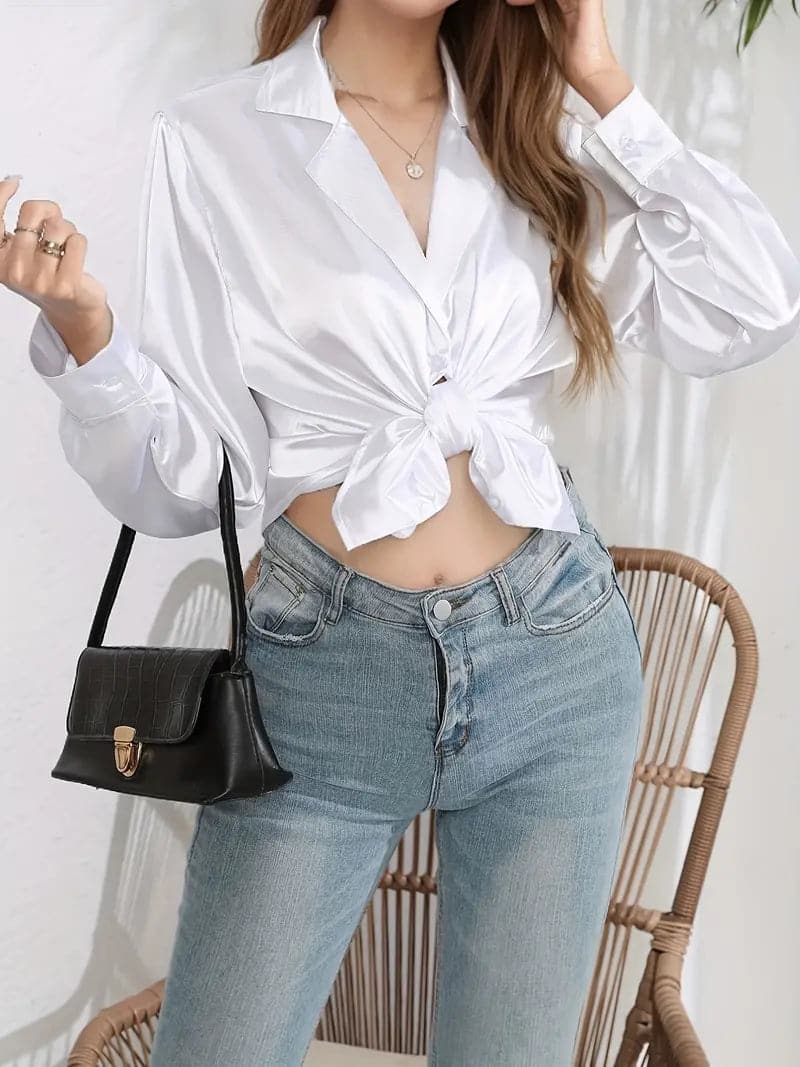 Short blouse for women