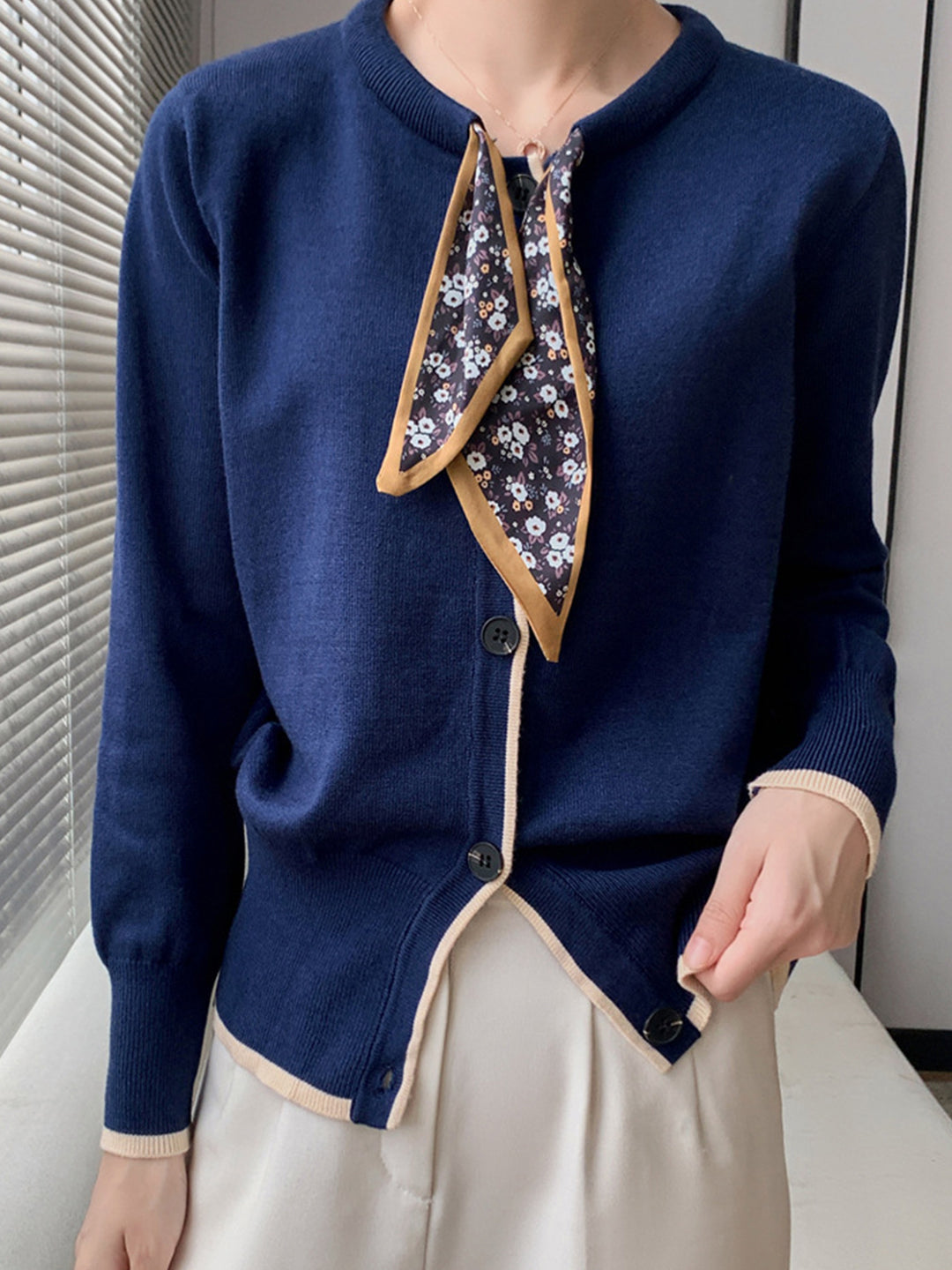 Xyrene vest | Vintage round-neck vest