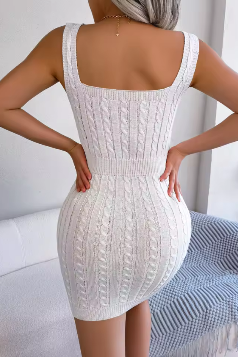 Adelise | Sleeveless dress with twisted waist and flared skirt