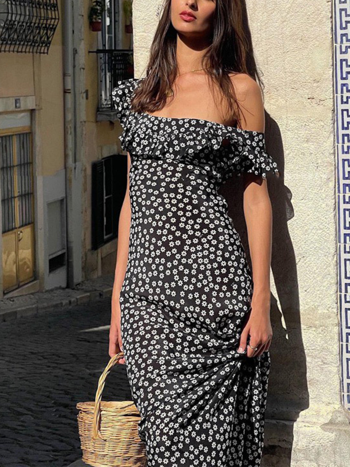 Stylish long dress with floral print and modern style