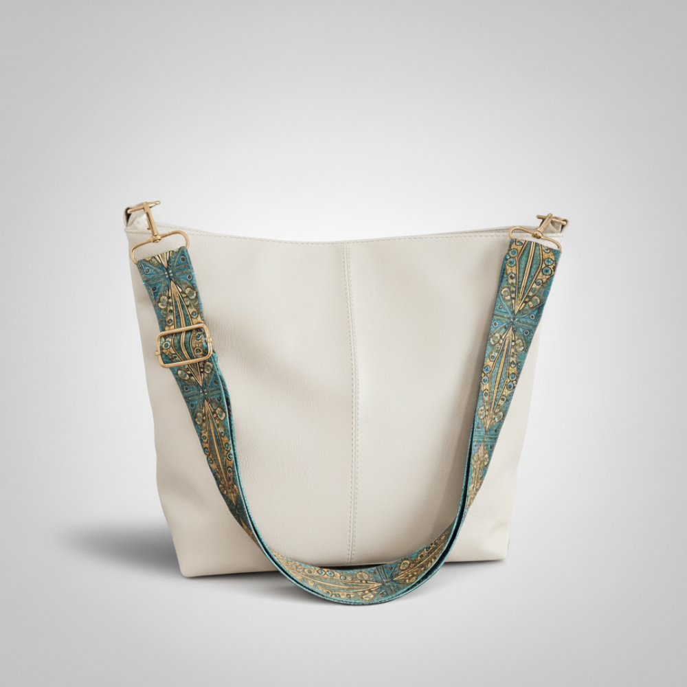 Chelsey's Vintage Charm | Leather Shoulder Bag