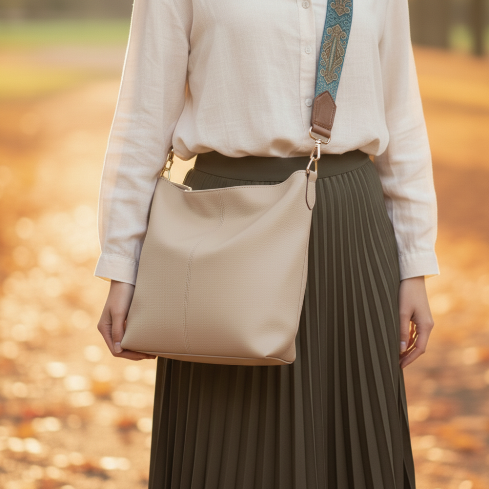 Chelsey's Vintage Charm | Leather Shoulder Bag