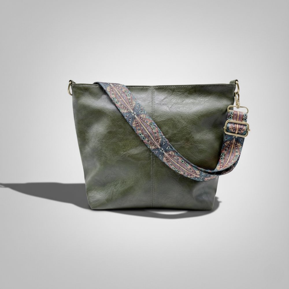 Chelsey's Vintage Charm | Leather Shoulder Bag