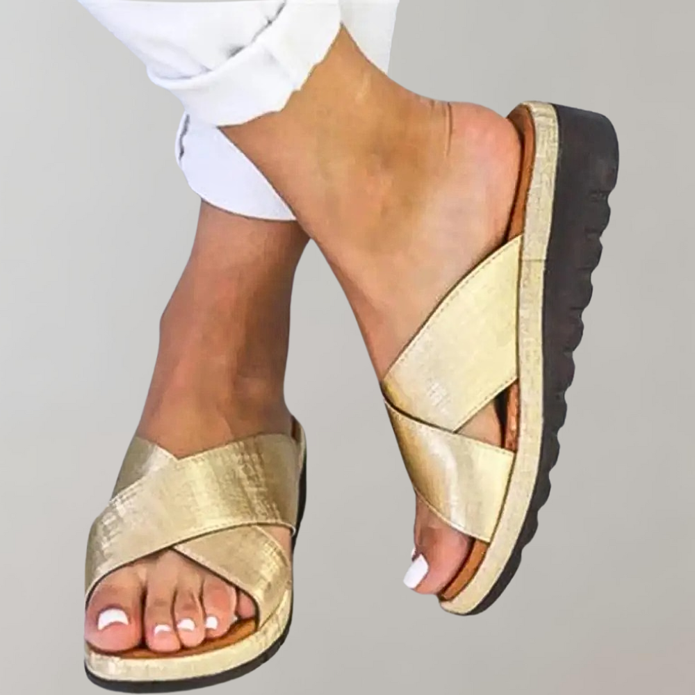 LP | Elegant and versatile generic slippers