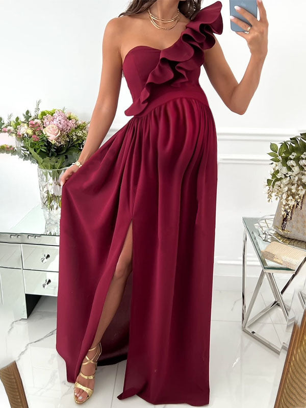 LD Long maternity dress with ruffles and asymmetrical design