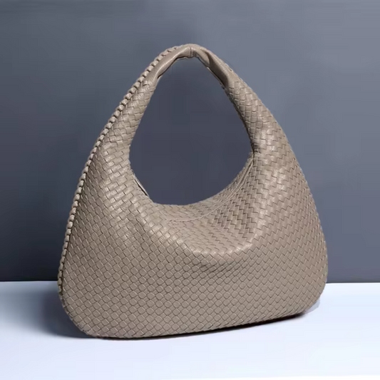 Claude - Elegant dumpling bag