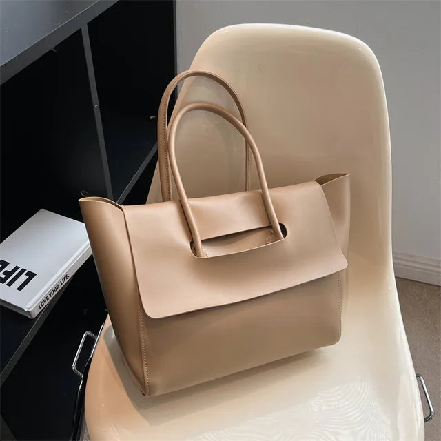 Dana - Elegant handbag for women