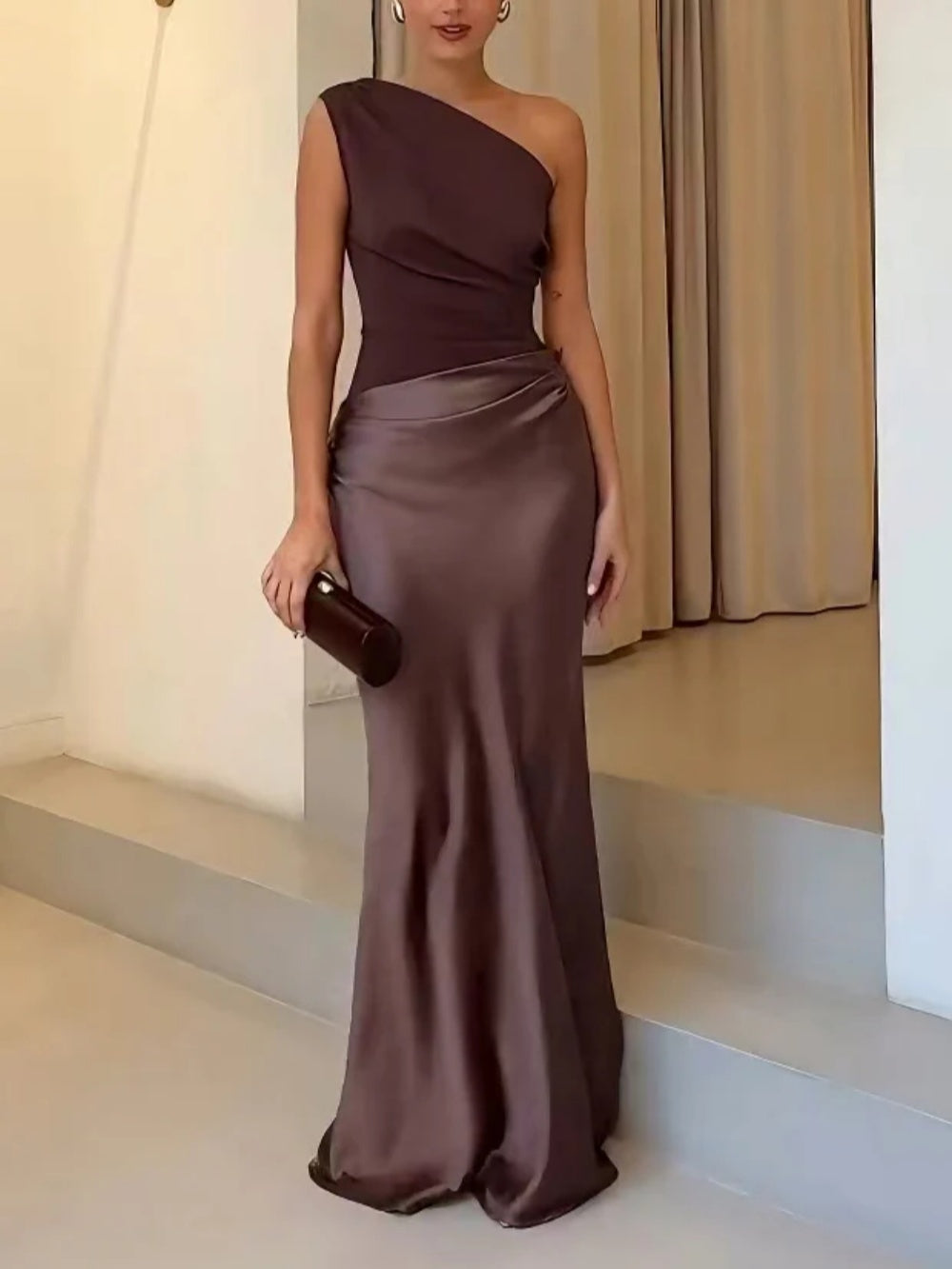 LD Long party dress with pleats and asymmetrical neckline