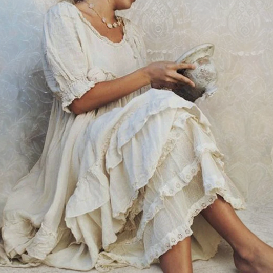 Eury - Vintage-style long dress with ruffles