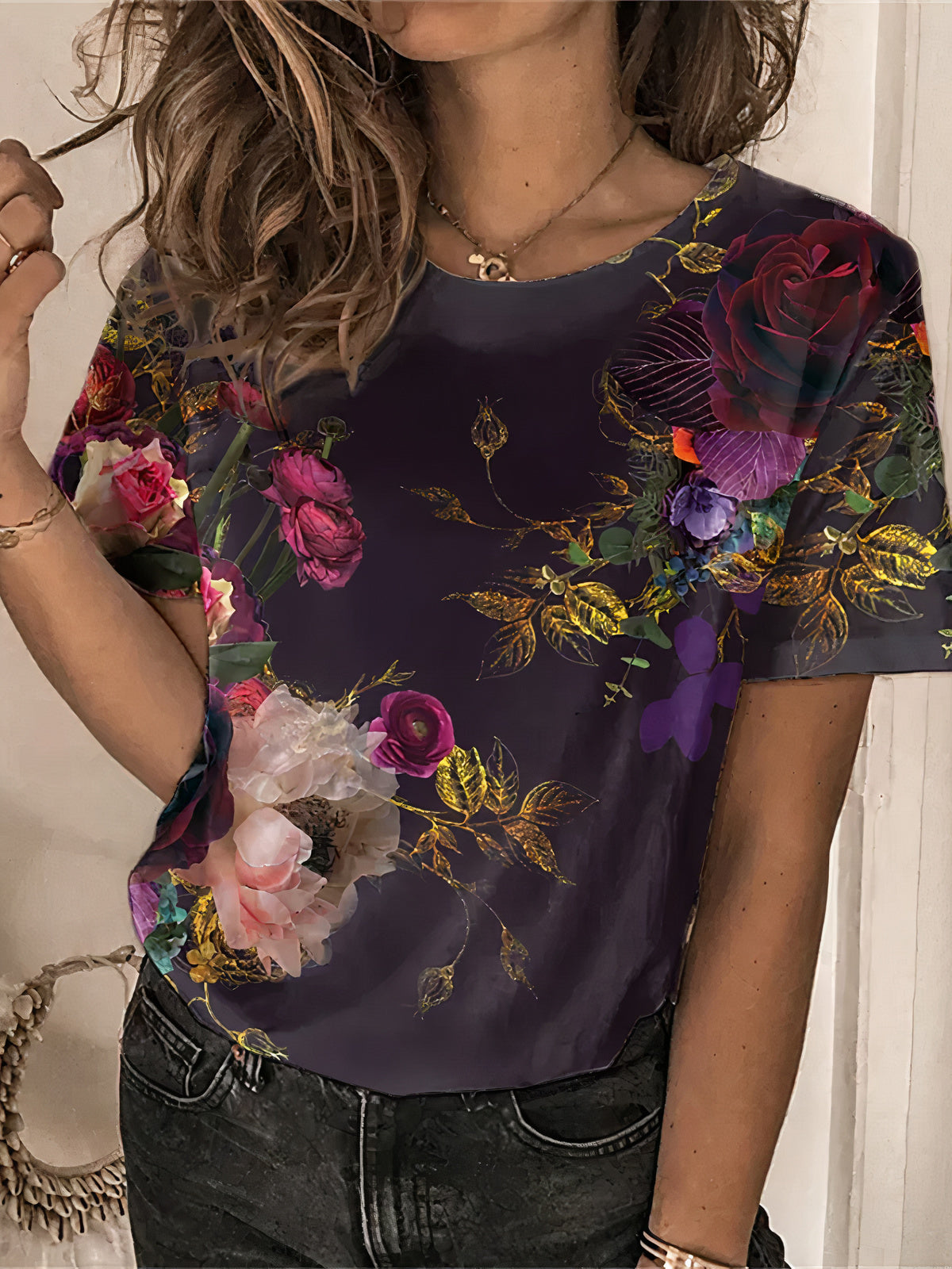 LP | Comfortable summer T-shirt for women