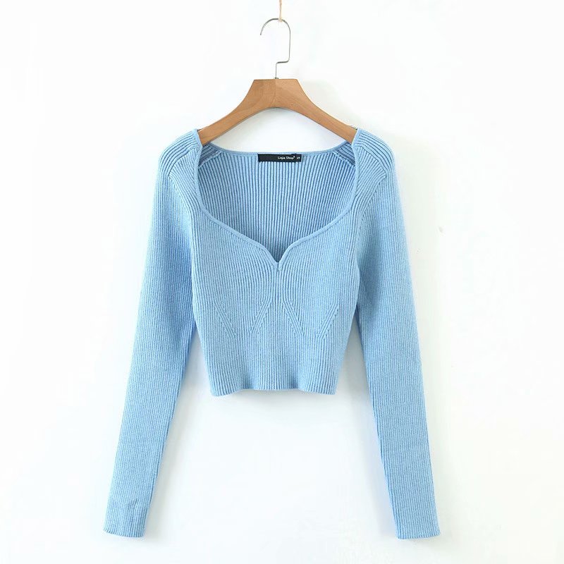 Catelin Croptop | An elegant and comfortable croptop