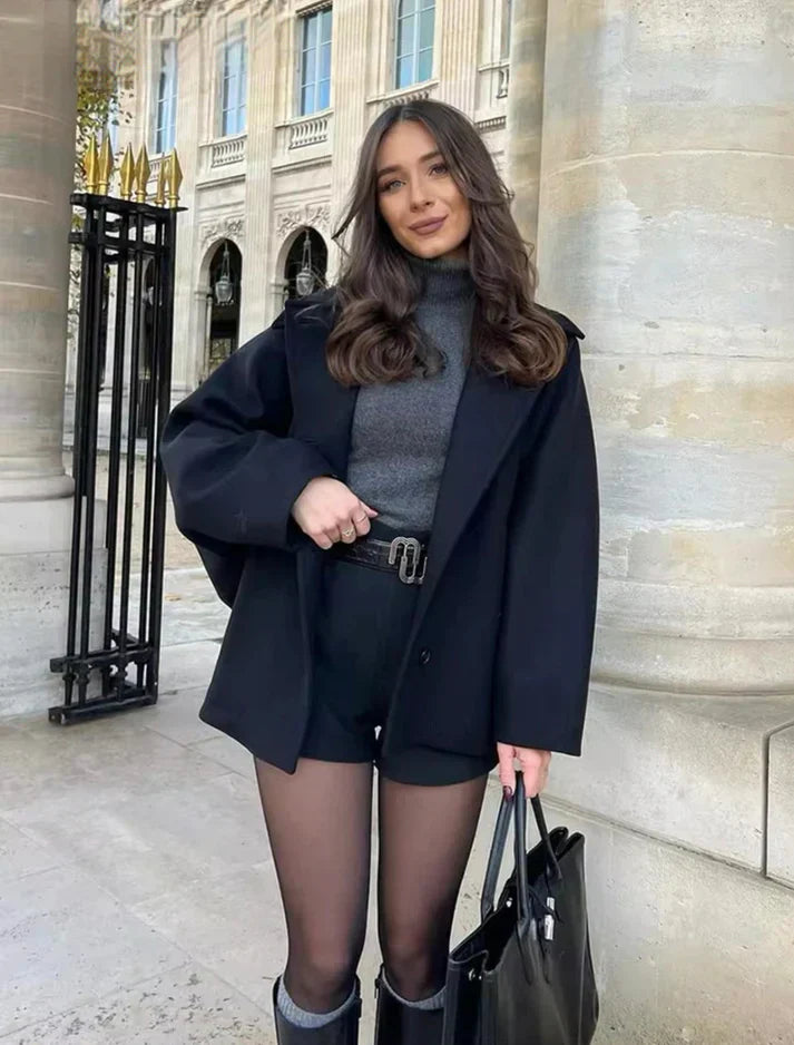 Elona | Modern Button-Up Jacket for Women: Chic and Comfortable