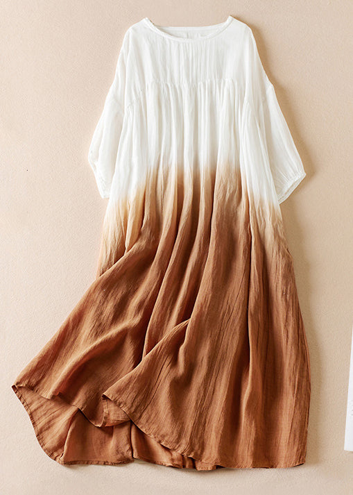 LP | Dresses with half sleeves and tapered neckline in shaded color patterns