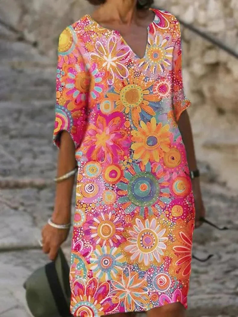 LD | Floral midi dress with V-neck and timeless elegance