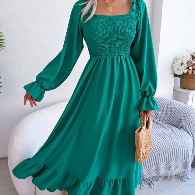 Mc | Long-sleeved dress.