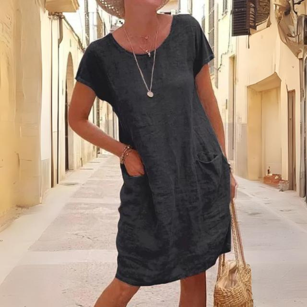 Mc | Elegant women's dress with round neckline