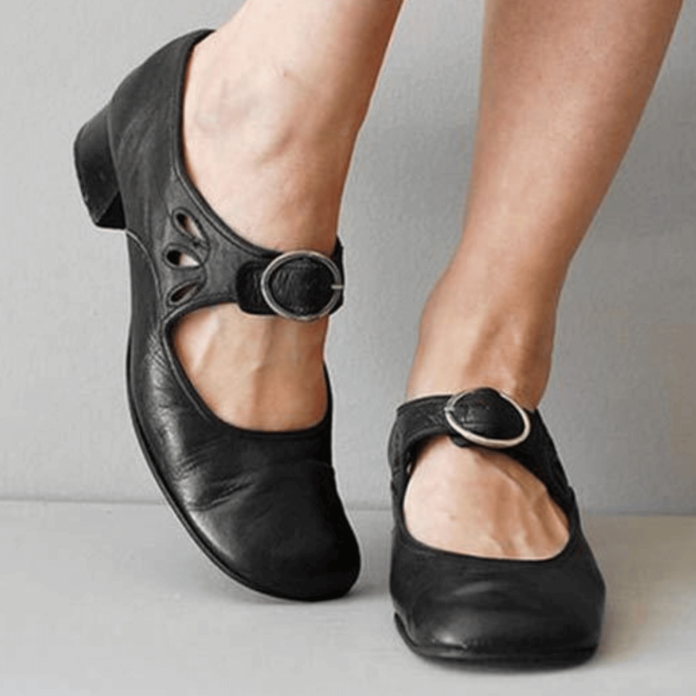 Paulina - the unique, comfortable leather sandal
