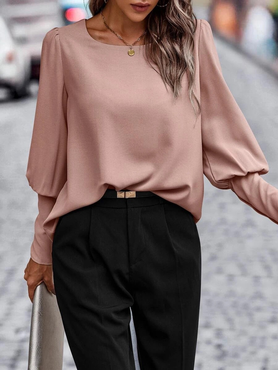 LP | Simple and trendy shirt