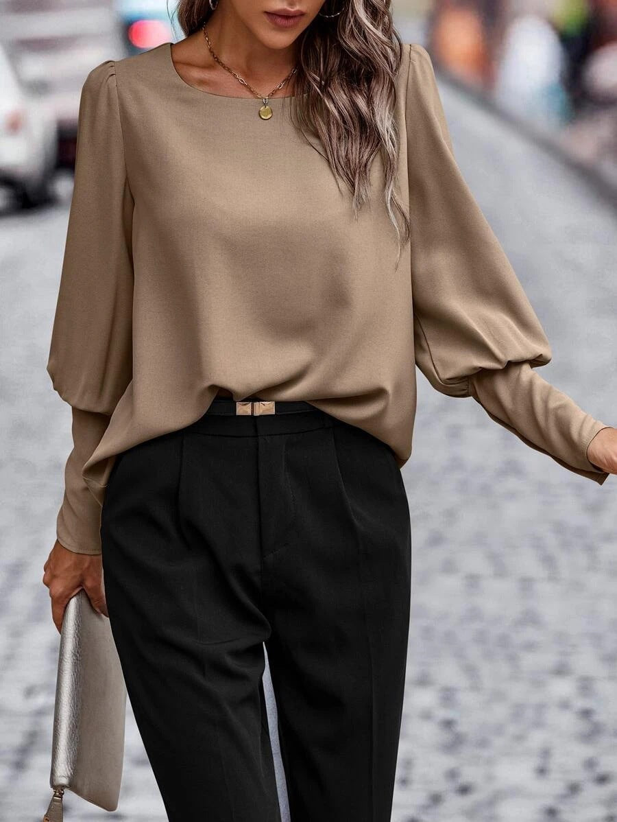 LP | Simple and trendy shirt