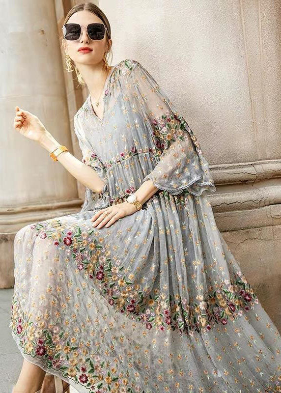 Patchi - Grey lace tulle dress with embroidered heart neckline